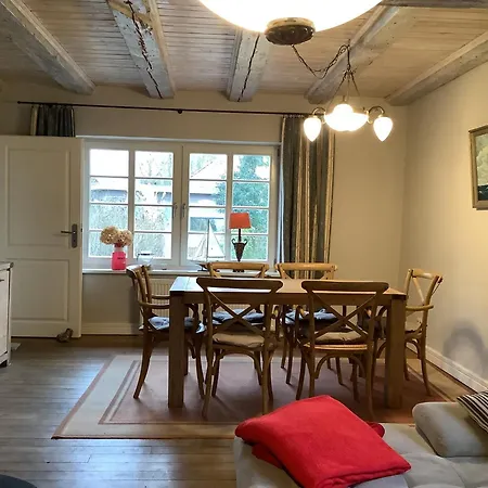 Haus West Hébergement de vacances *