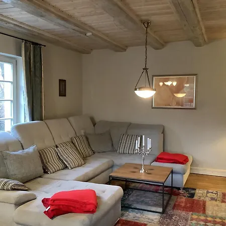 Haus West *